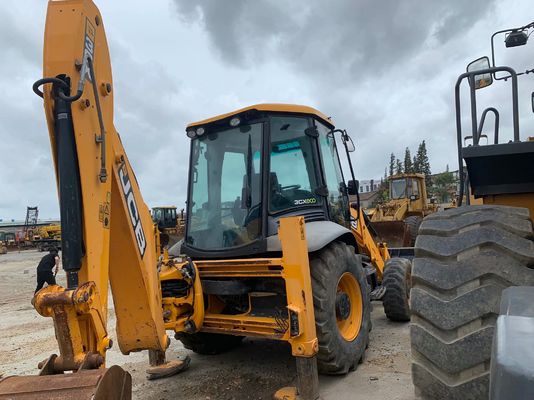 Năm 2020 JCB 3CX ECO sử dụng máy kéo tải lưng 4 bánh năng suất cao