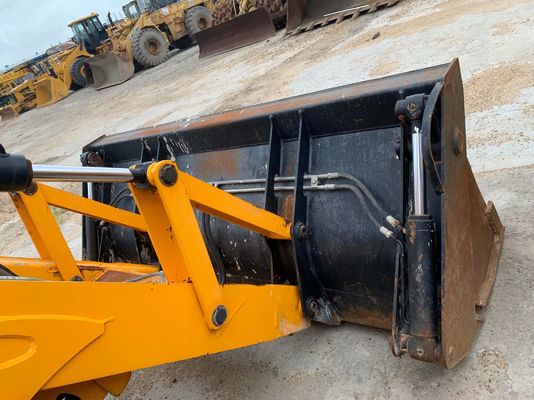 Năm 2020 JCB 3CX ECO sử dụng máy kéo tải lưng 4 bánh năng suất cao