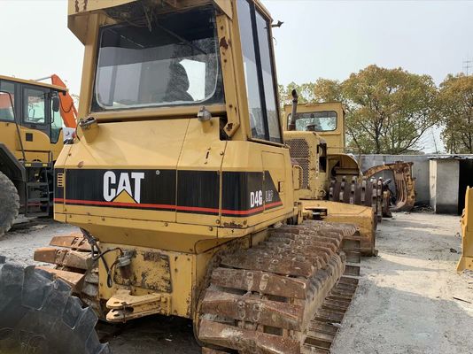 D4G LGP Caterpillar Bulldozer được sử dụng Tiết kiệm năng lượng chính xác cao cho xây dựng