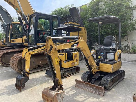 Caterpillar 301.5CR Máy đào cũ Mini Size với màu sắc ban đầu