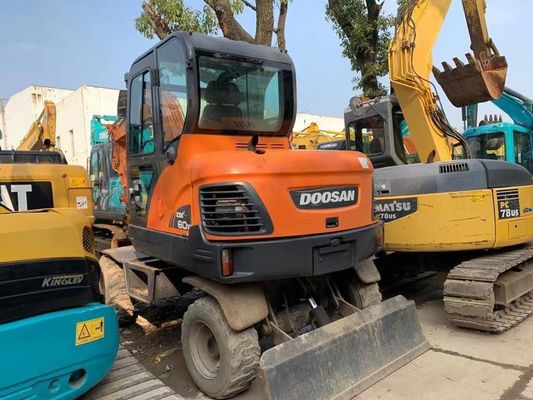 Máy đào bánh xe Doosan DX60W cũ Trong tình trạng tuyệt vời/ Máy đào bánh xe mini Doosan cũ Để bán