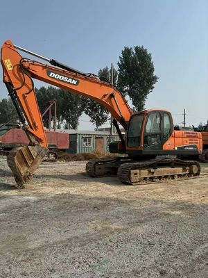Màu nguyên bản sử dụng máy đào Doosan DX225LC-9C Crawler trong tình trạng tuyệt vời