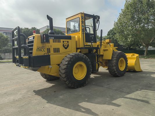 Đồ tải bánh xe cũ gốc Nhật Bản Komatsu WA320-3 Đồ tải trước cũ