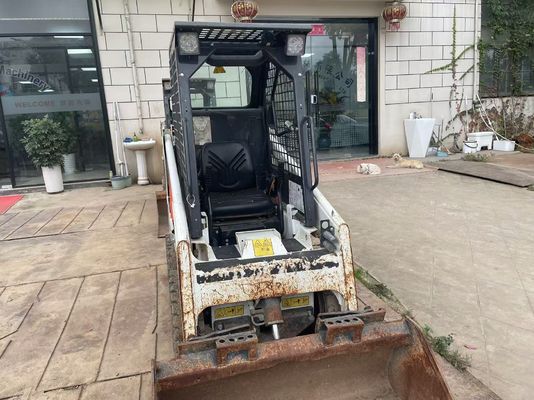 Màu gốc sử dụng Bodcat S70 Skid Steer Loader Tăng năng lượng nhiên liệu hoạt động ổn định