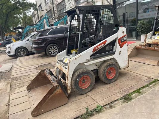 Màu gốc sử dụng Bodcat S70 Skid Steer Loader Tăng năng lượng nhiên liệu hoạt động ổn định