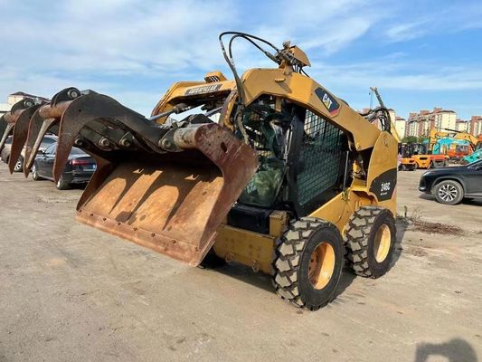 CAT 246C Màu nguyên bản Máy tải lái trượt sử dụng An toàn và chính xác Trong tình trạng tốt