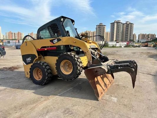 CAT 246C Màu nguyên bản Máy tải lái trượt sử dụng An toàn và chính xác Trong tình trạng tốt