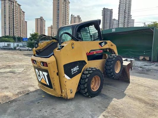 CAT 246C Màu nguyên bản Máy tải lái trượt sử dụng An toàn và chính xác Trong tình trạng tốt