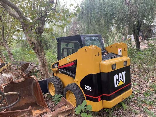 Hoạt động hiệu quả sử dụng CAT 226B Skid Steer Loader tự động gốc Hoa Kỳ