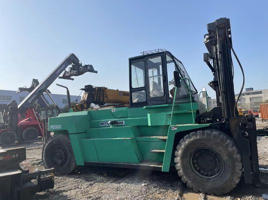 Mitsubishi F300 xe nâng cũ tay thứ hai 30 tấn xe nâng công suất cao