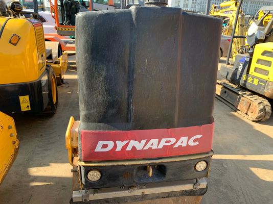 Sử dụng CC300G Dynapac Double Drum Roller Tình trạng tốt Hoạt động ổn định