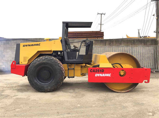 CA251D Vibrational Smooth Drum sử dụng Dynapac Roller với sức mạnh mạnh mẽ