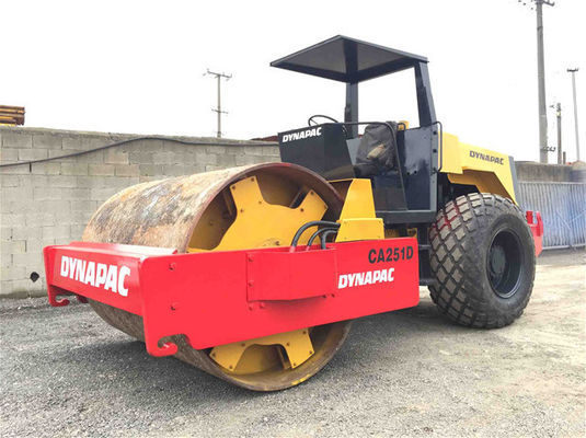 CA251D Vibrational Smooth Drum sử dụng Dynapac Roller với sức mạnh mạnh mẽ
