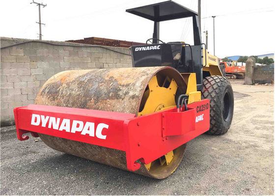 CA251D Vibrational Smooth Drum sử dụng Dynapac Roller với sức mạnh mạnh mẽ
