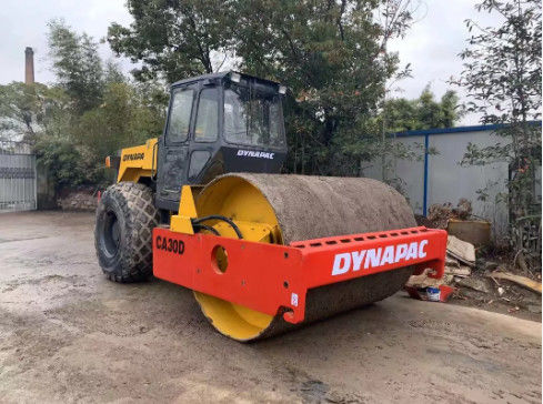Dynapac CA30D xe lăn đường cũ xe lăn đường hạng nặng tay hai