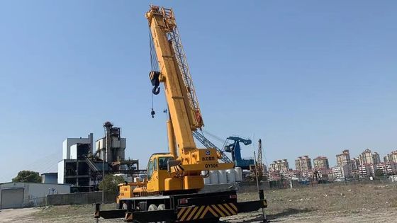 XCMG QY50K-II 50 tấn xe tải cũ Cran có dung lượng cao xe tải sử dụng