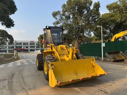 Bản gốc Nhật Bản sử dụng Komatsu WA100-1 Loader bánh xe làm việc trong vườn