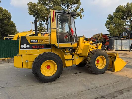 Bản gốc Nhật Bản sử dụng Komatsu WA100-1 Loader bánh xe làm việc trong vườn