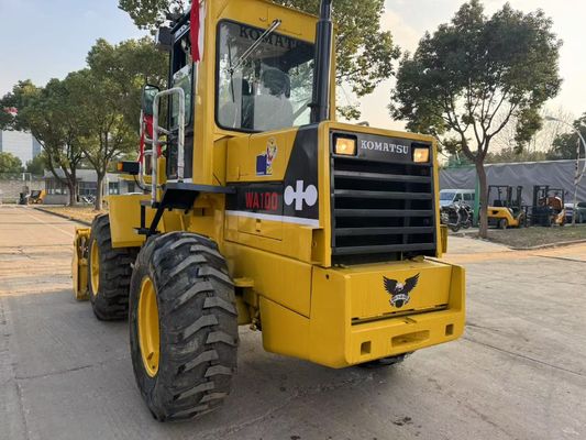Bản gốc Nhật Bản sử dụng Komatsu WA100-1 Loader bánh xe làm việc trong vườn