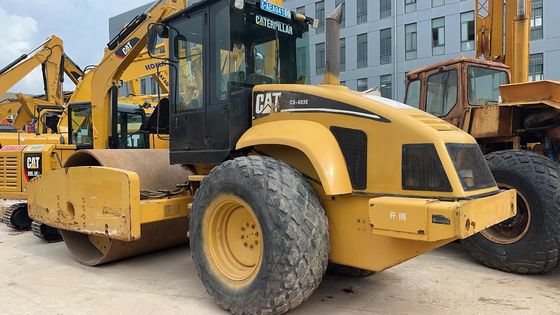 Màu gốc sử dụng Caterpillar CS-683E Đường cuộn trống đơn Trong tình trạng tuyệt vời