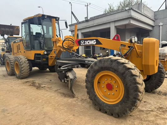 6 Drive Motor Grader 2023 Năm sử dụng XCMG GR2153 Motor Grader Tăng năng lượng cho xây dựng