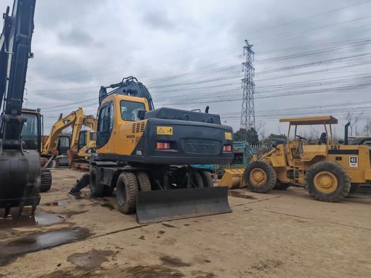 Volvo sử dụng EW170BLC bánh xe khoan bán nóng ở Nam Mỹ