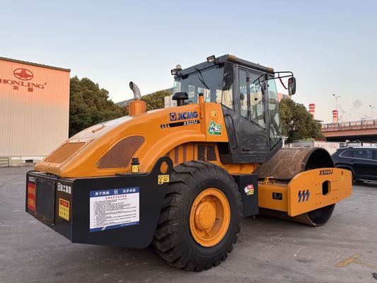 Máy lu rung một bánh XS223J XCMG dễ vận hành và tình trạng tốt