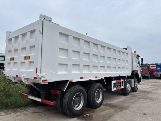 Chiếc xe bán tải cũ HOWO 400 Trong tình trạng tuyệt vời / Chiếc xe bán tải cũ 8*4