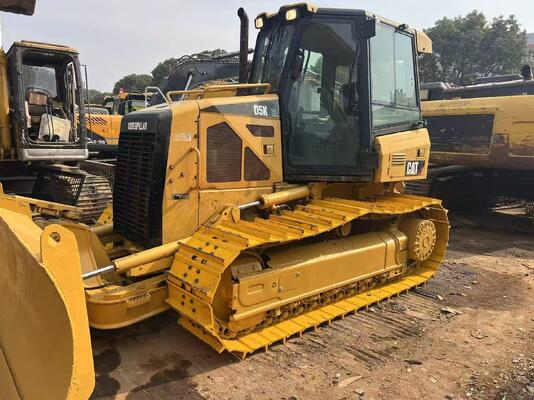 Xe ủi đất CAT D5K XL gắn xích lưỡi 6 hướng, màu gốc