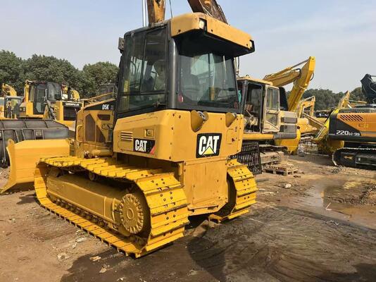 Xe ủi đất CAT D5K XL gắn xích lưỡi 6 hướng, màu gốc
