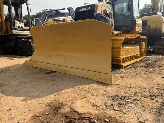 Xe ủi đất CAT D5K XL gắn xích lưỡi 6 hướng, màu gốc